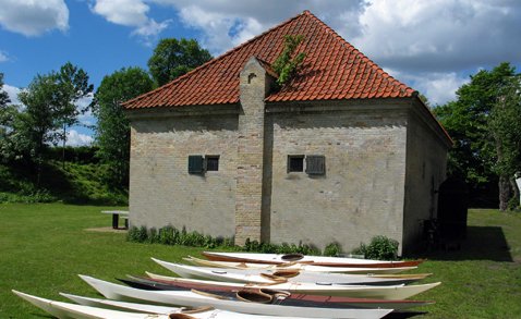 Krudttårnet fra 1600-tallet på Enhjørningens bastion er klublokale for kajakklubben Qajaq København